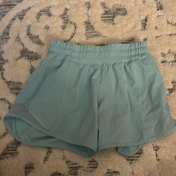 lululemon athletica Pants - size 0 blue lulu shorts 4 inch